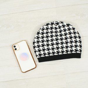 🥰WB Rhinestud Houndstooth Beanie